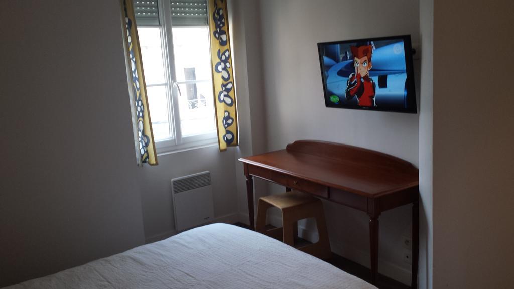 Au Pigeon Blanc Hotel Andouillé Kamer foto